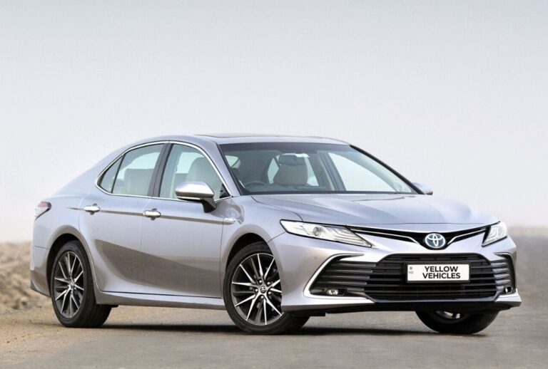 Book Toyota Camry Hybrid for Corporate Travel
