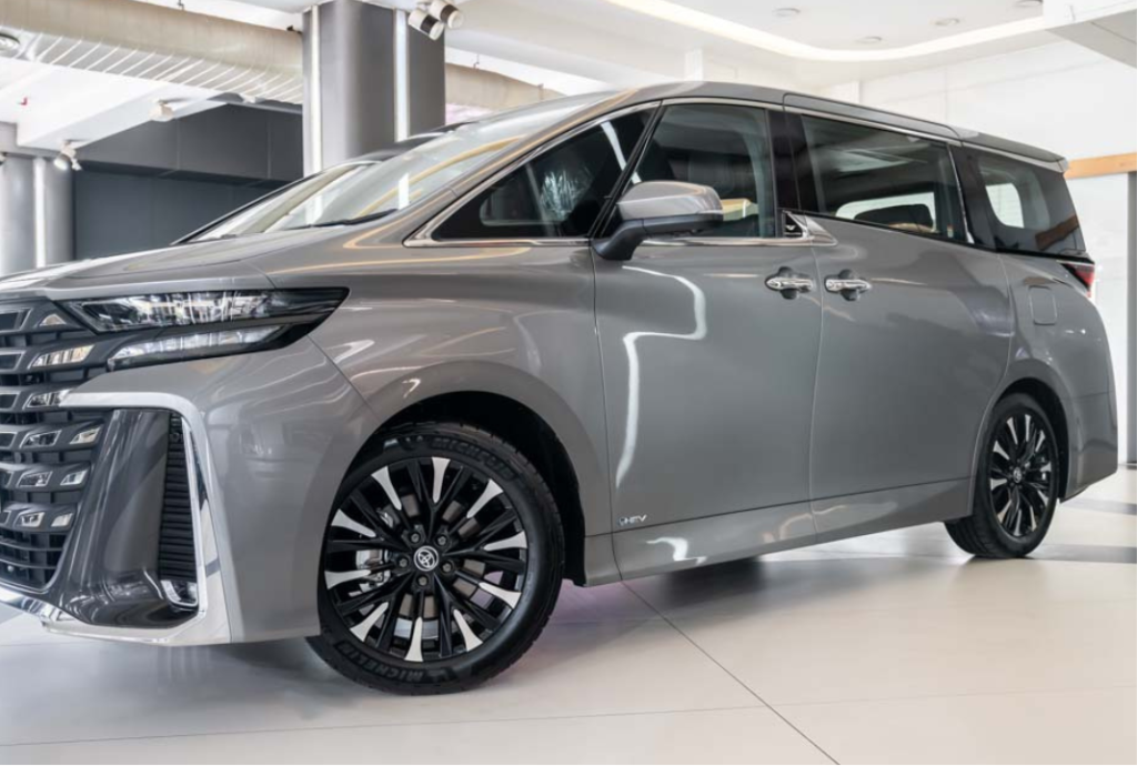 rent toyota vellfire
